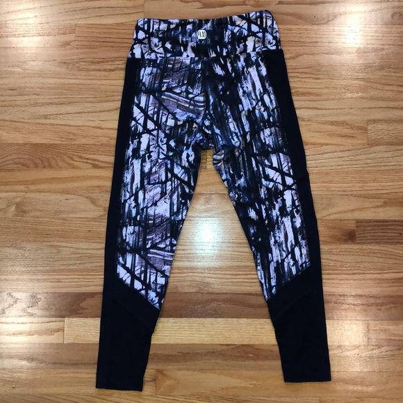 Balance Collection Leggings - Picture 3 of 5